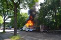 Wohnwagenbrand Koeln Rodenkirchen vor der Bruecke P014